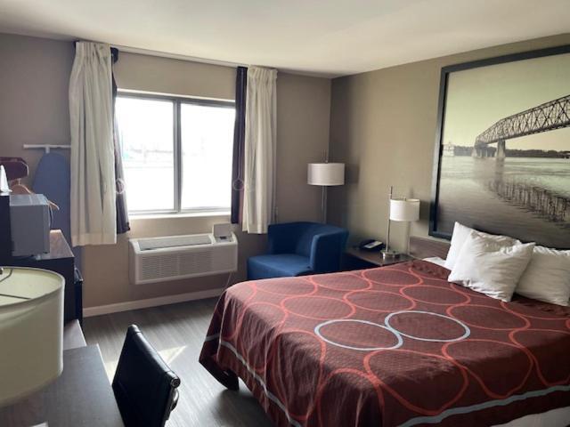 Motel Super 8 By Wyndham Alton Zewnętrze zdjęcie