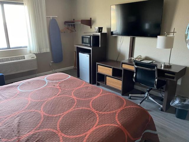 Motel Super 8 By Wyndham Alton Zewnętrze zdjęcie