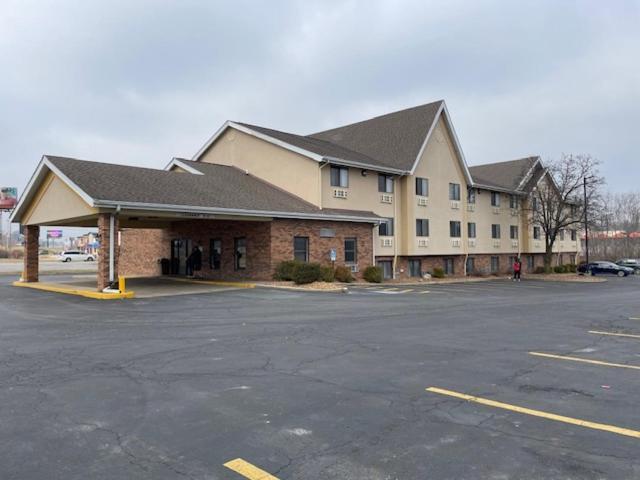Motel Super 8 By Wyndham Alton Zewnętrze zdjęcie